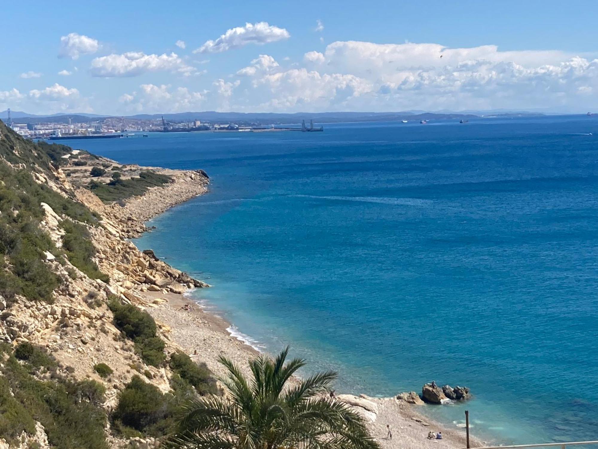 Appartement Vue Mer Avec Piscine Et Wifi Salou Esterno foto